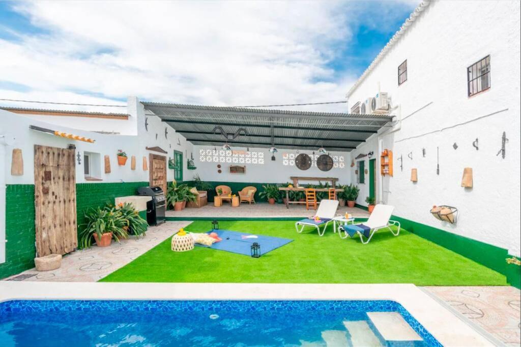 Zalea Real -super Ideal Grupos, Piscina ! Villa